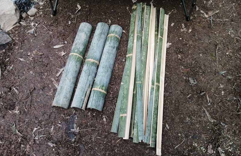 竹製すのこの材料。この後足を2本足しました。